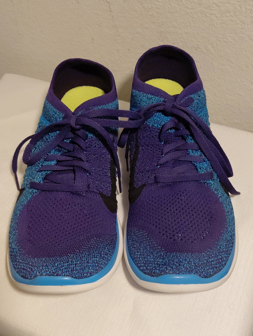 Nike Free Train Force Flyknit Sneakers